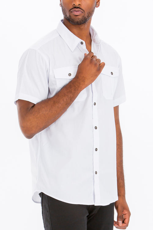 Camisa de dos bolsillos con botones